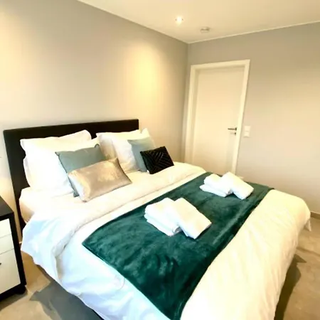 Large 3 Bedrooms In Limpertsberg Center With Parking - Limp2 Luxembourg